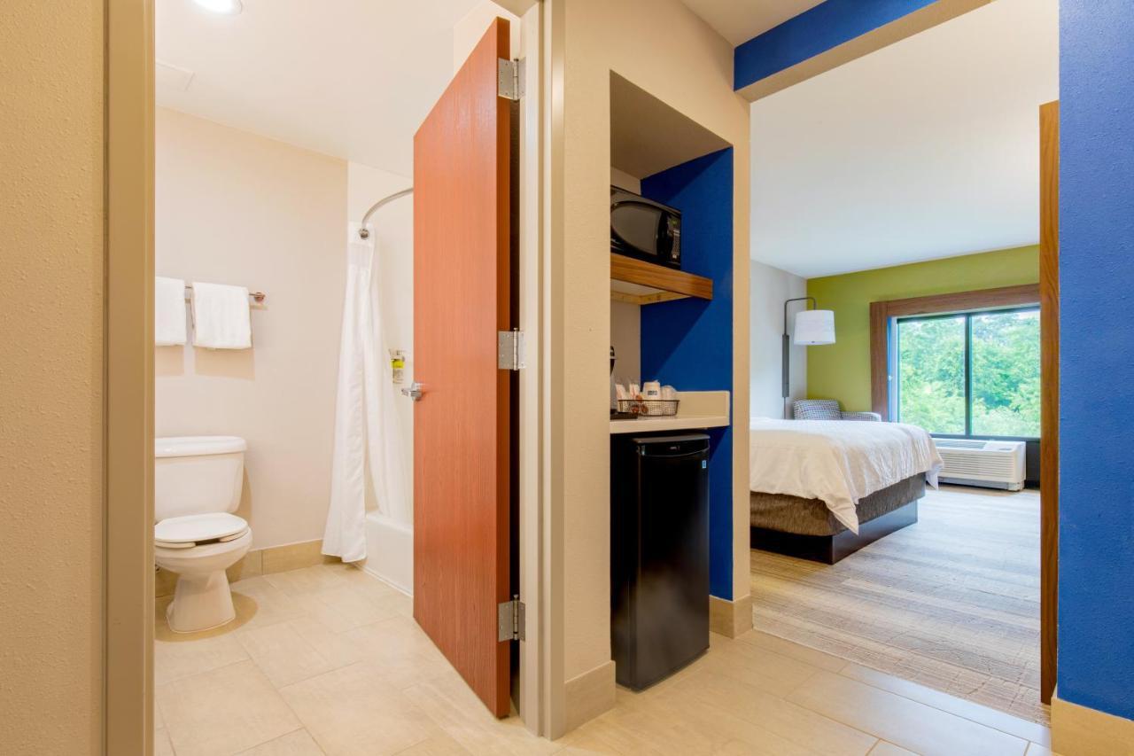 Holiday Inn Express Johnson City By Ihg Esterno foto